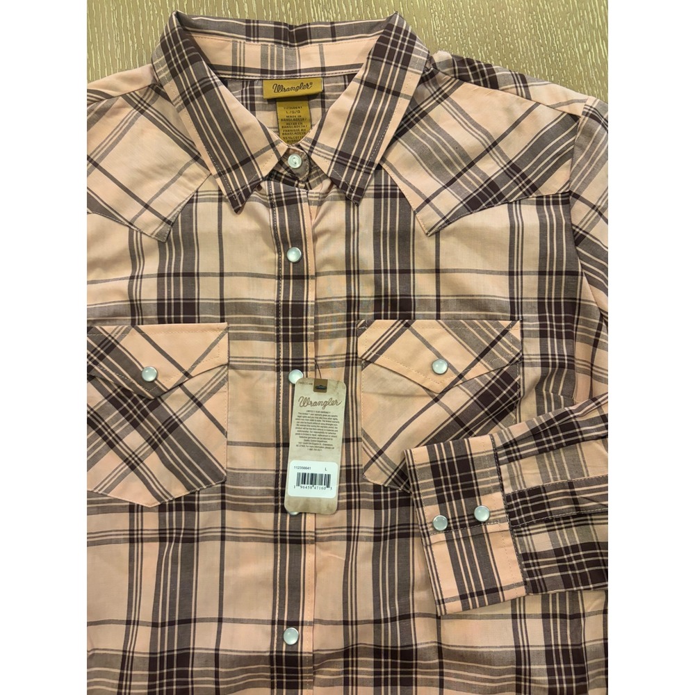 Wrangler Rose Plaid Women's Collared Long Sleeve Western Pearl Snap Shirt Large